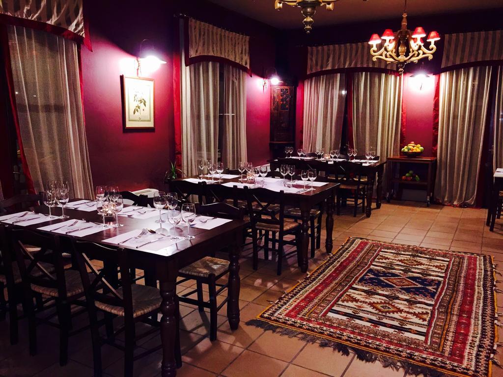 Rocabella Hellinikon Country Hotel Ngoại thất bức ảnh