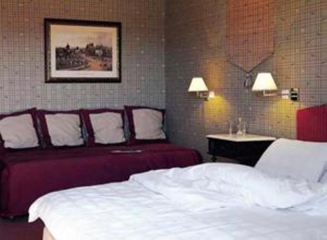 Rocabella Hellinikon Country Hotel Ngoại thất bức ảnh