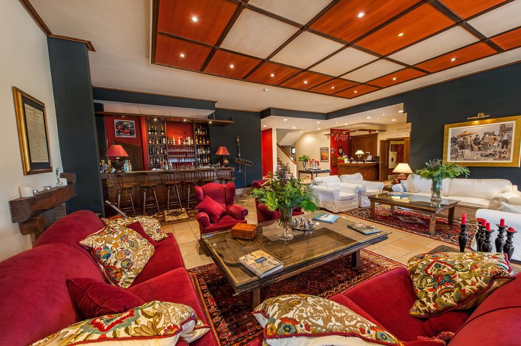 Rocabella Hellinikon Country Hotel Ngoại thất bức ảnh