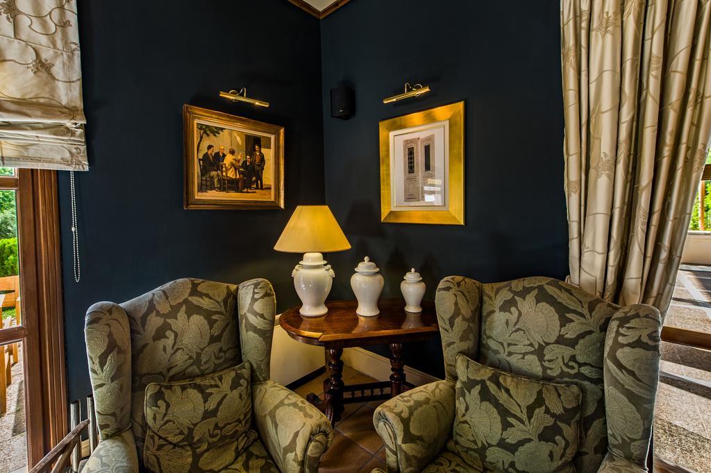 Rocabella Hellinikon Country Hotel Ngoại thất bức ảnh