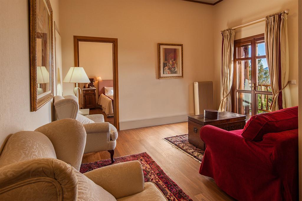 Rocabella Hellinikon Country Hotel Ngoại thất bức ảnh